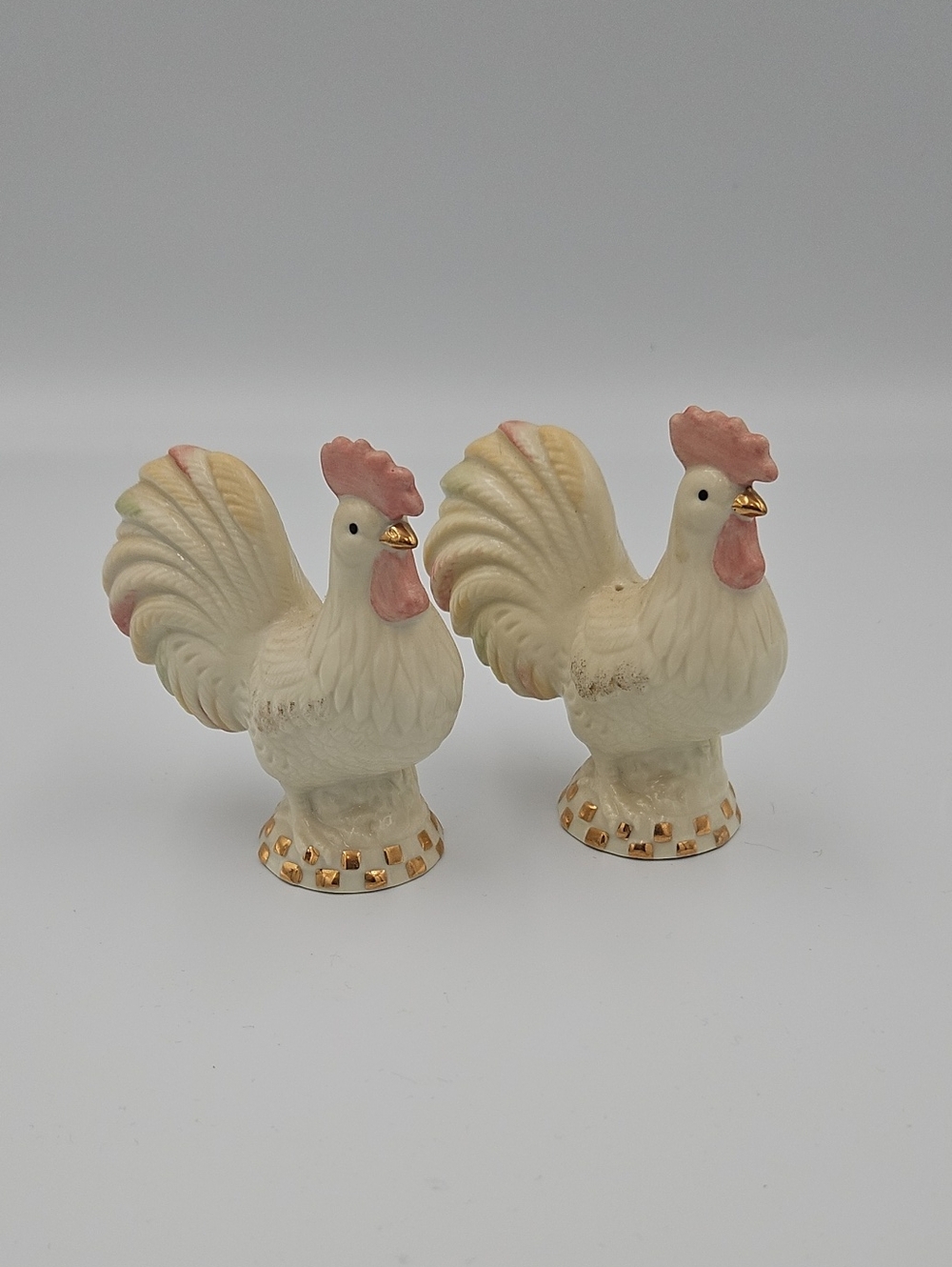 Chicken Salt And Pepper Shakers